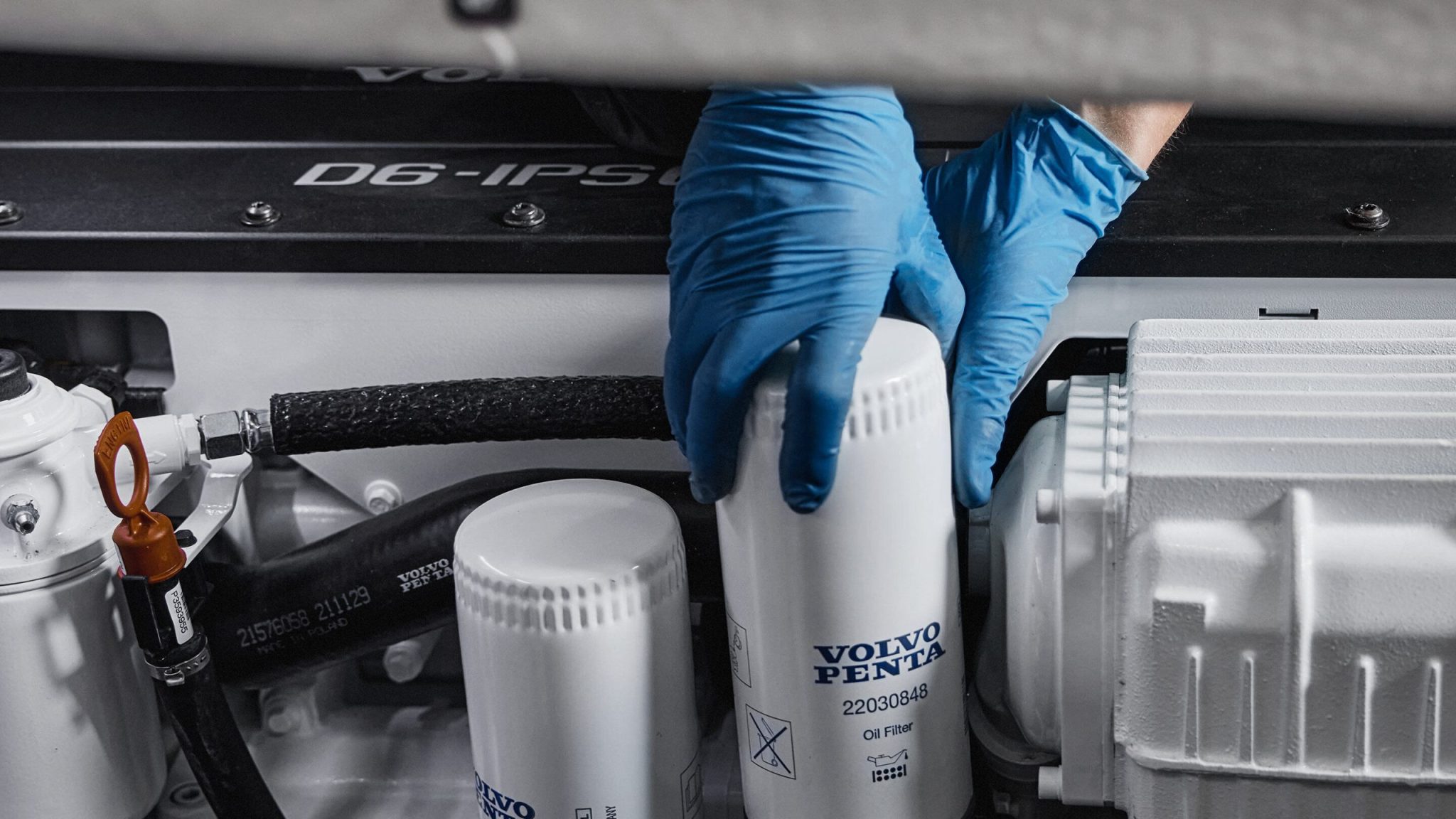 volvo penta maintenance oil filter scaled